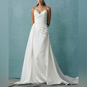 Wedding dress, off white satin like strapless fitted gown with train